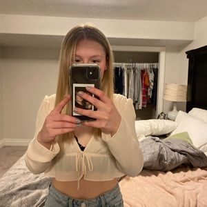 Meet your Posher, Holly